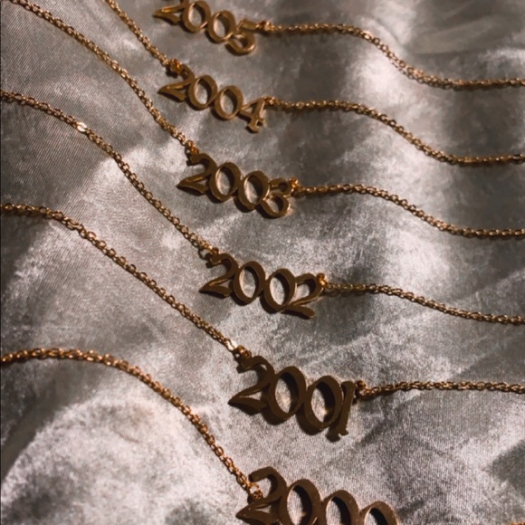 not BRANDY MELVILLE NECKLACE - Picture 3 of 6